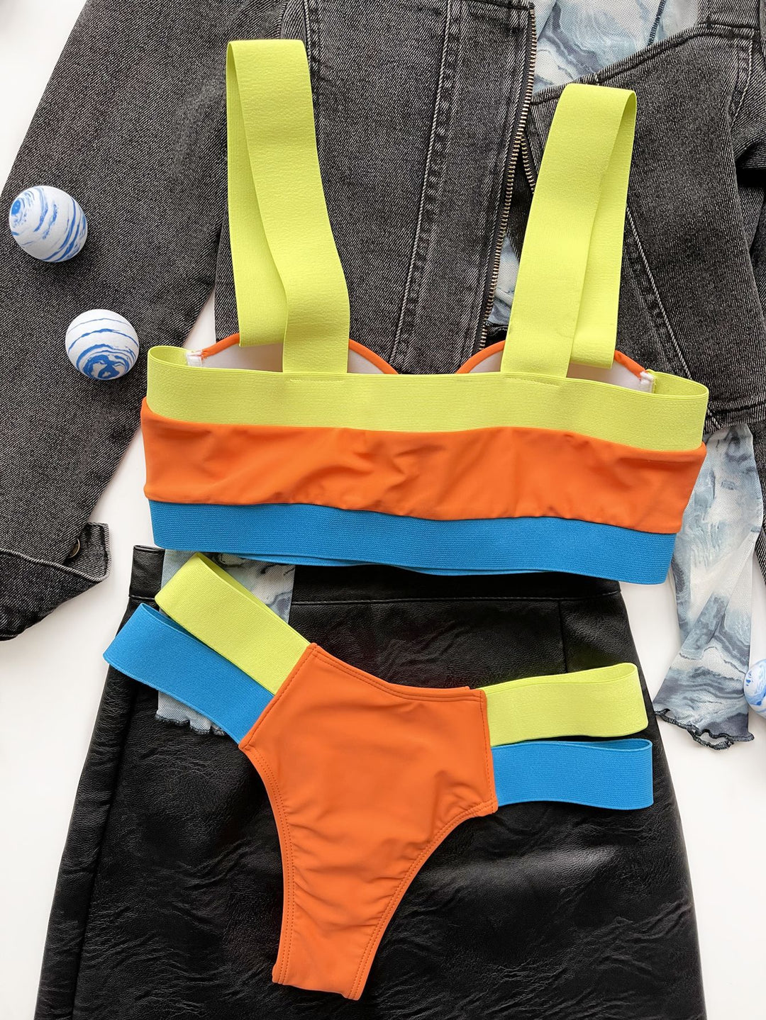 Women's contrast bandage bikini
